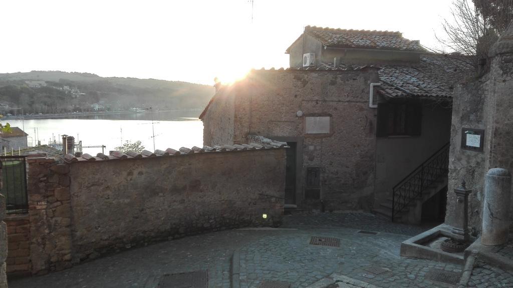 La Torretta Del Lago Anguillara Sabazia Exterior photo